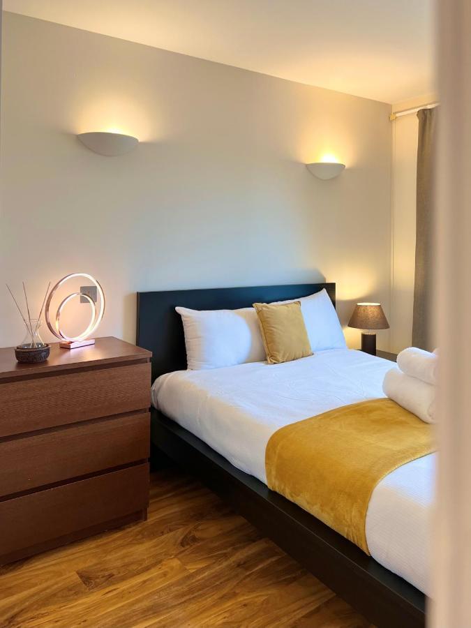 شقة Fairmont Avenue E14 9Pq لندن المظهر الخارجي الصورة